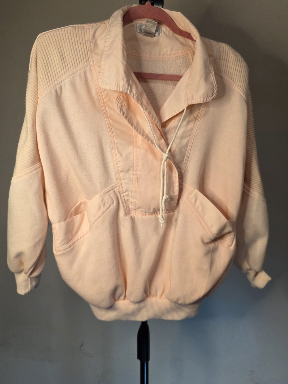 Vintage 80's Lavon pastel pink pullover sweatshirt windbreaker size small